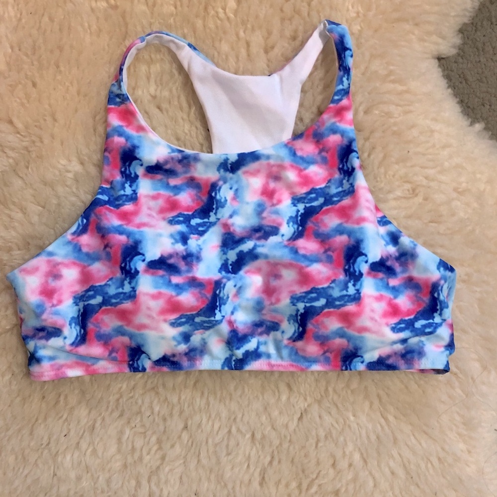 Sports bra